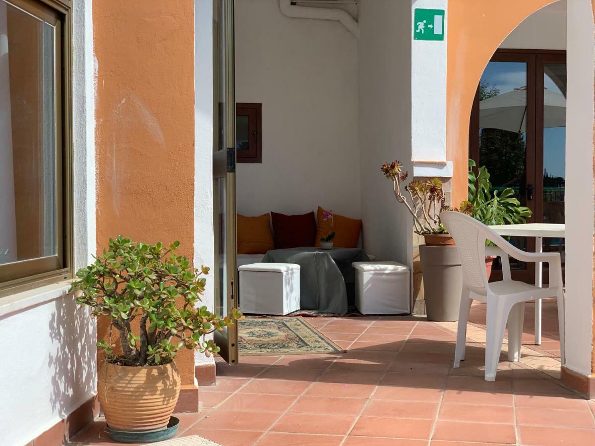 Andromaco Palace Hotell